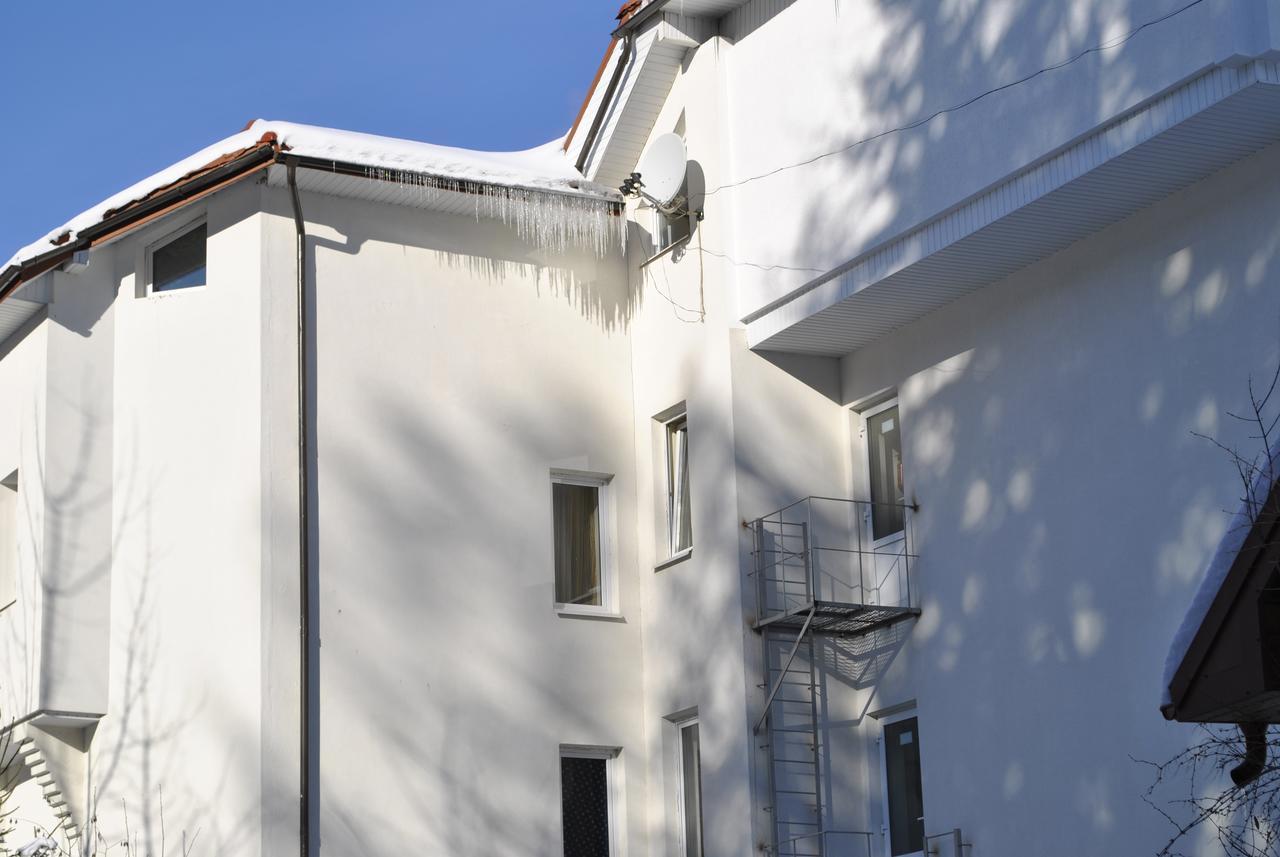 ירמכה Hotel Radiola מראה חיצוני תמונה