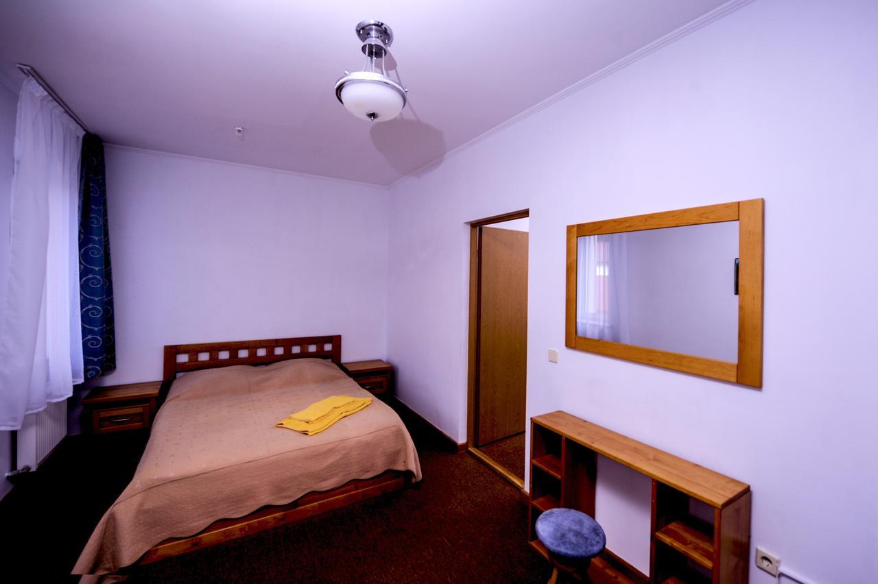 ירמכה Hotel Radiola מראה חיצוני תמונה