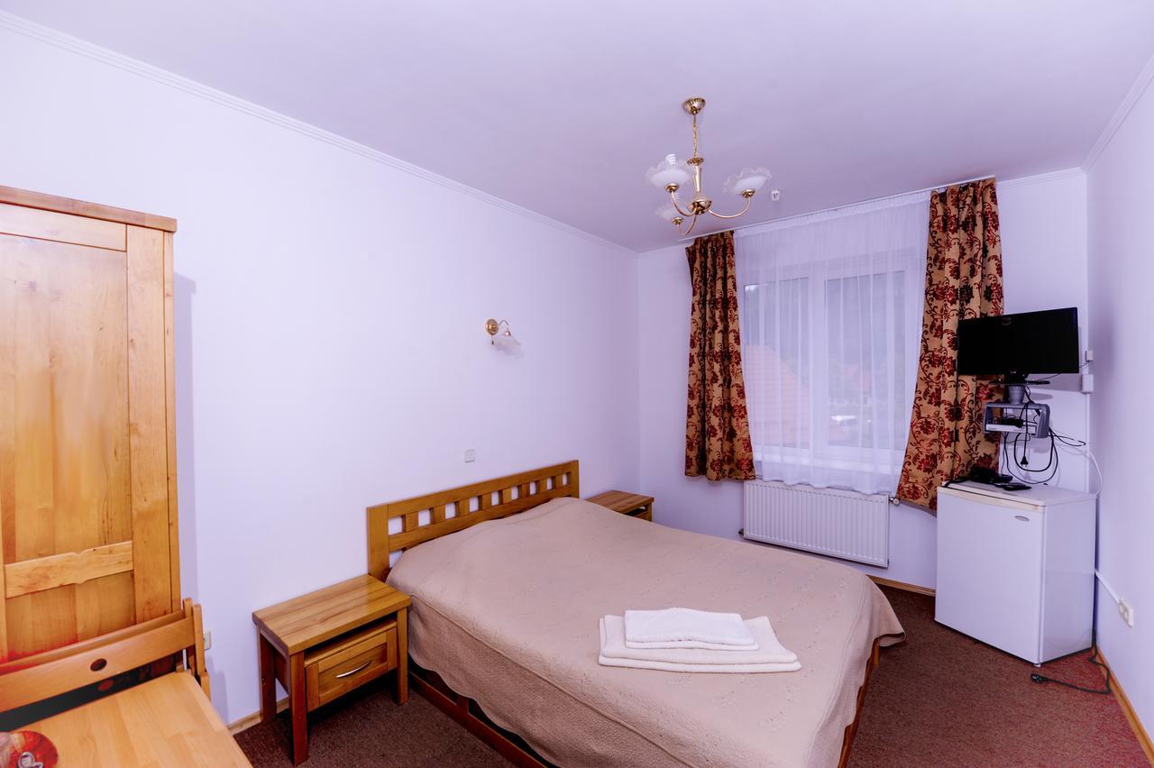 ירמכה Hotel Radiola מראה חיצוני תמונה