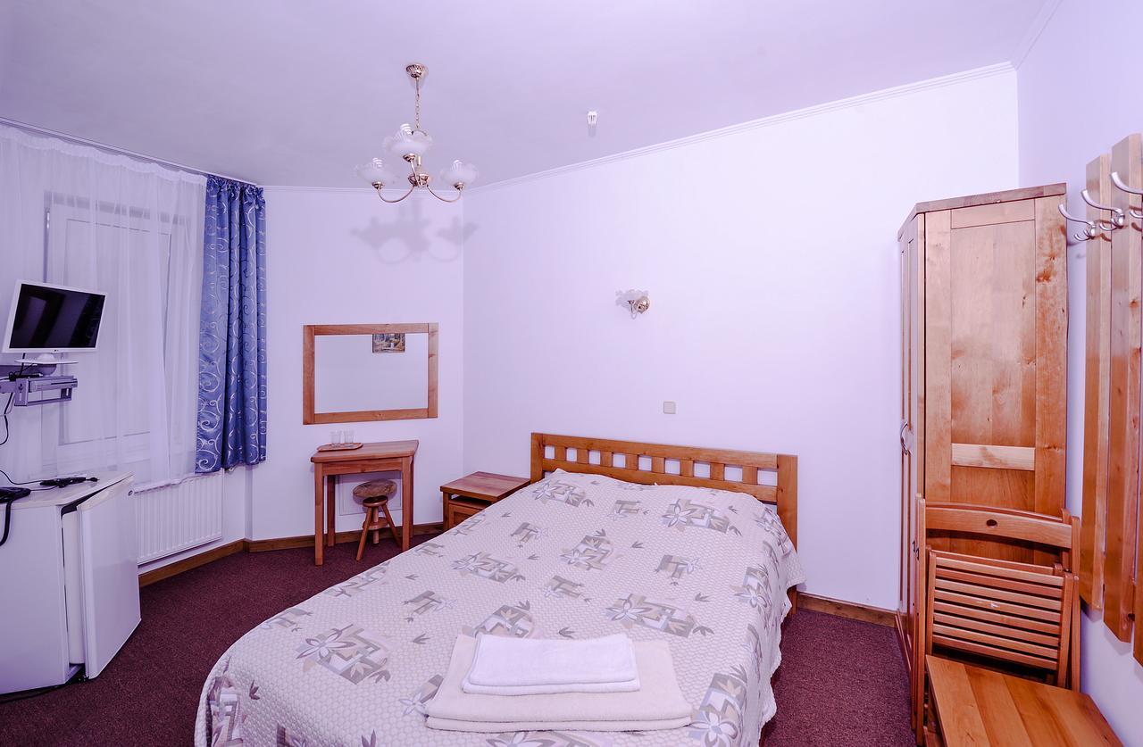ירמכה Hotel Radiola מראה חיצוני תמונה